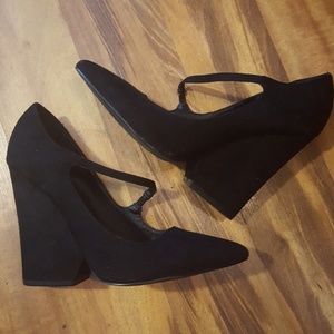 Fun wedge heel